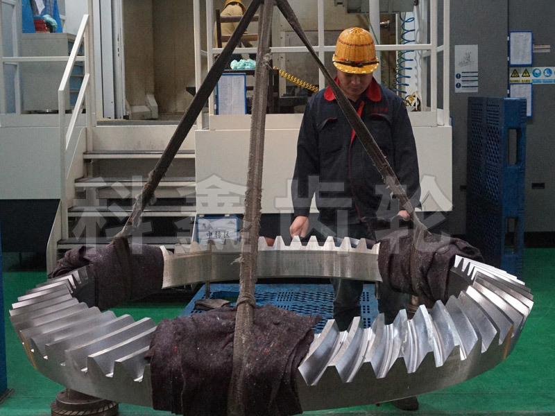 Large bevel gear