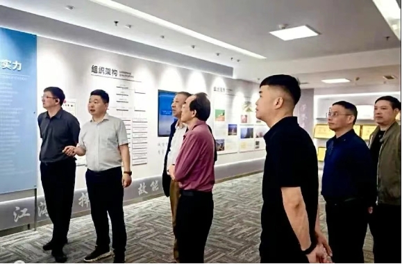 路源動態丨公司受邀參加湖北省水利行業企業發展座談會