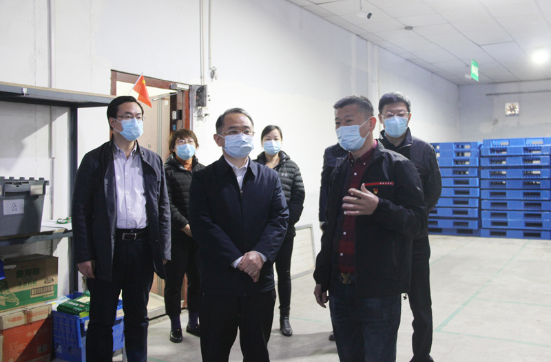2020年4月,青岛市市委常委、政法委书记宋永祥(现任山东省滨州市委书记,市人大常委会主任)在城阳区委常委、政法委书记王涛及城阳街道党工委书记吕恒良陪同下莅临老哥俱乐部视察工作 2020年4月,青岛市市委常委、政法委书记宋永祥(现任山东省滨州市委书记,市人大常委会主任)在城阳区委常委、政法委书记王涛及城阳街道党工委书记吕恒良陪同下莅临老哥俱乐部视察工作