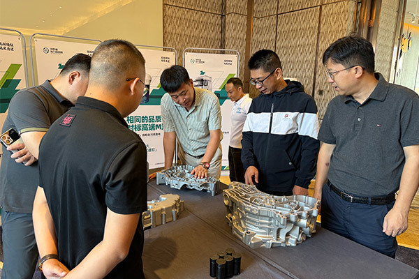 力旭实业与江苏鹏创建立签订液力缓速器战略合作协议