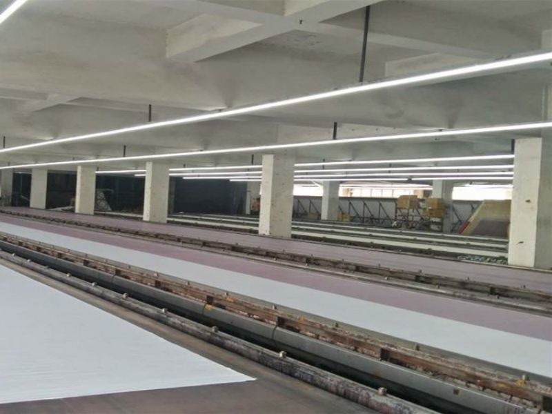 Manual plate lifting Manual plate lifting