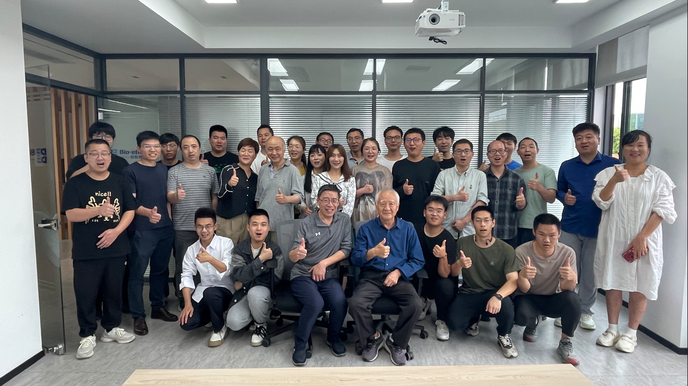 Inspiring to break through global technological bottlenecks and create a Chinese national electron microscope brand - Mr. Chen Zhongwei, Chairman of Ningbo Borui Si, outlines the strategic development direction.