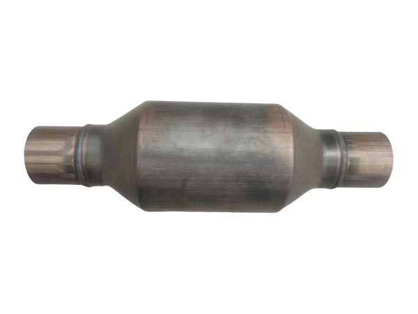 Universal three-way catalytic converter