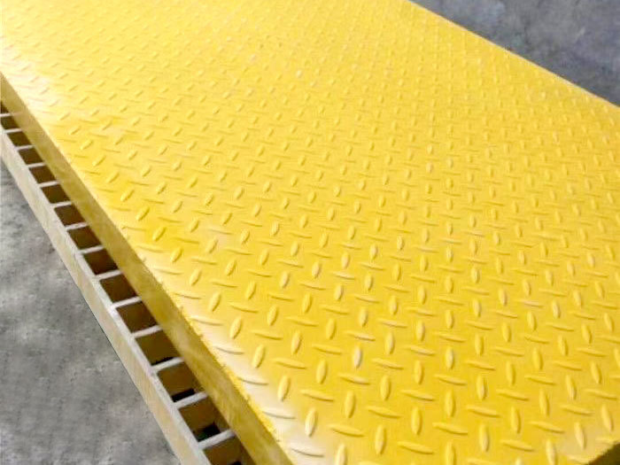Glass steel grating cover plate