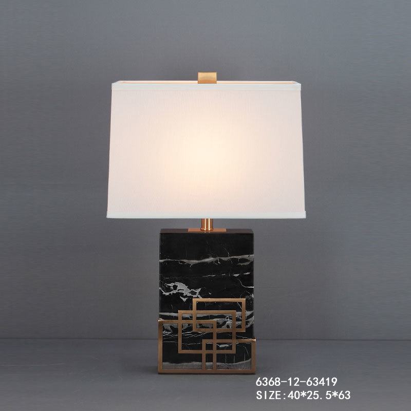 Natural Black Marble Table Lamp with Metal Accents - Minimalist Style