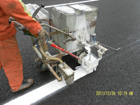 MMA雙組份道路標線涂料漆施工方式