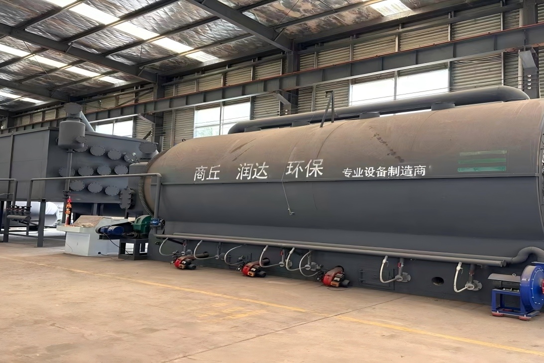 Oil sludge pyrolysis plant