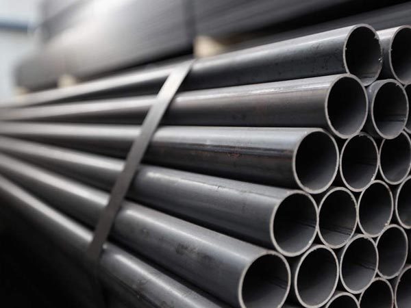 Which is stronger, steel pipe or iron pipe?