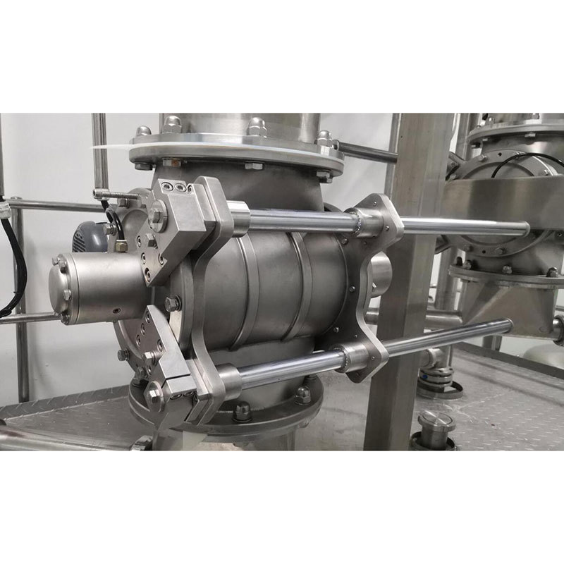 Pull-out rotary valve