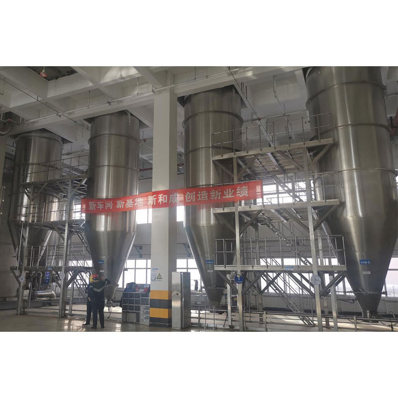 Regular large powder silo