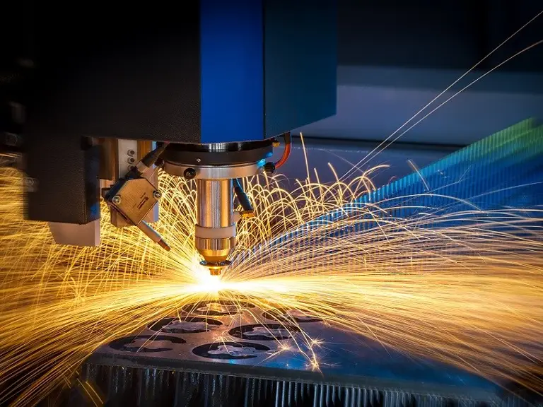 Industrial applications of laser cutting machines