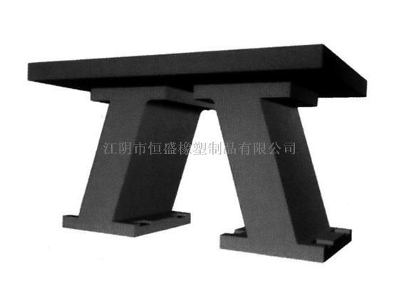 π型橡膠護(hù)舷