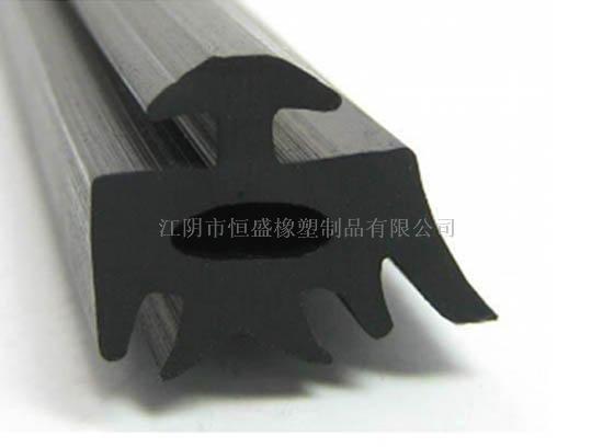 EPDM Solid Rubber Seal Strip Extrusion