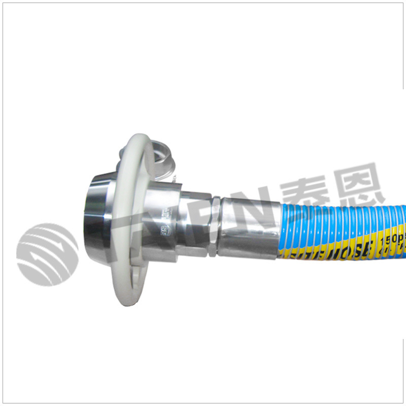 Tanker loading and unloading hoses