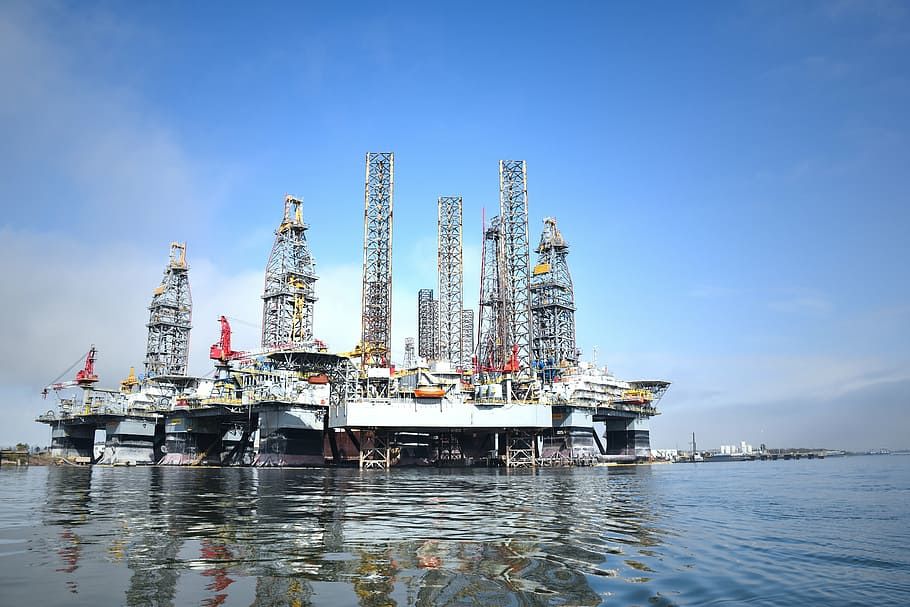 How did Chinese drilling rigs "drill" to the world?