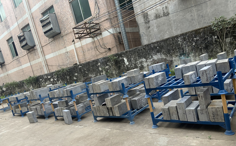 鋁材、鋼材的鑄造車間