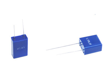 Leaded supercapacitor module