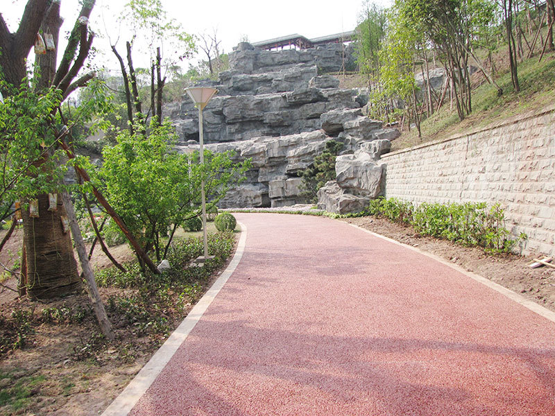 重庆月谭公园 / 彩色生态透水混凝土路面
