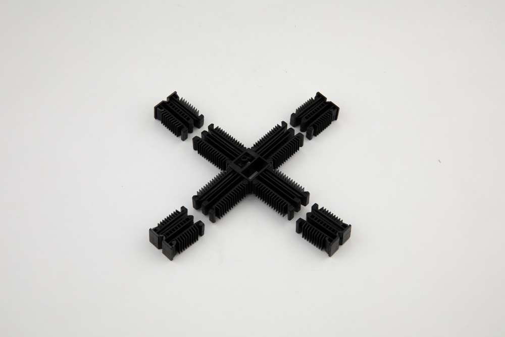 Aluminum strip cross key