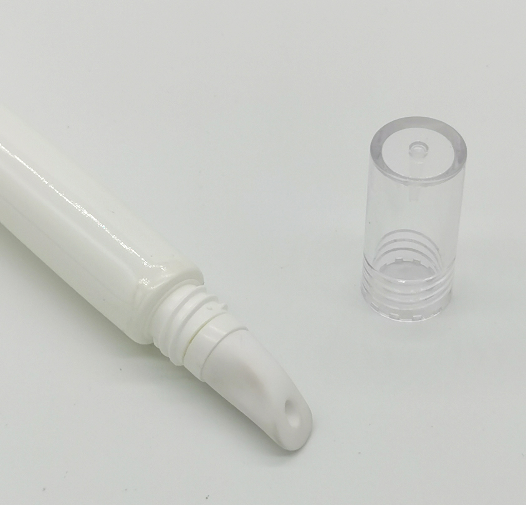 Plastic Squeeze Soft Ointment Cosmetics Packaging Tube