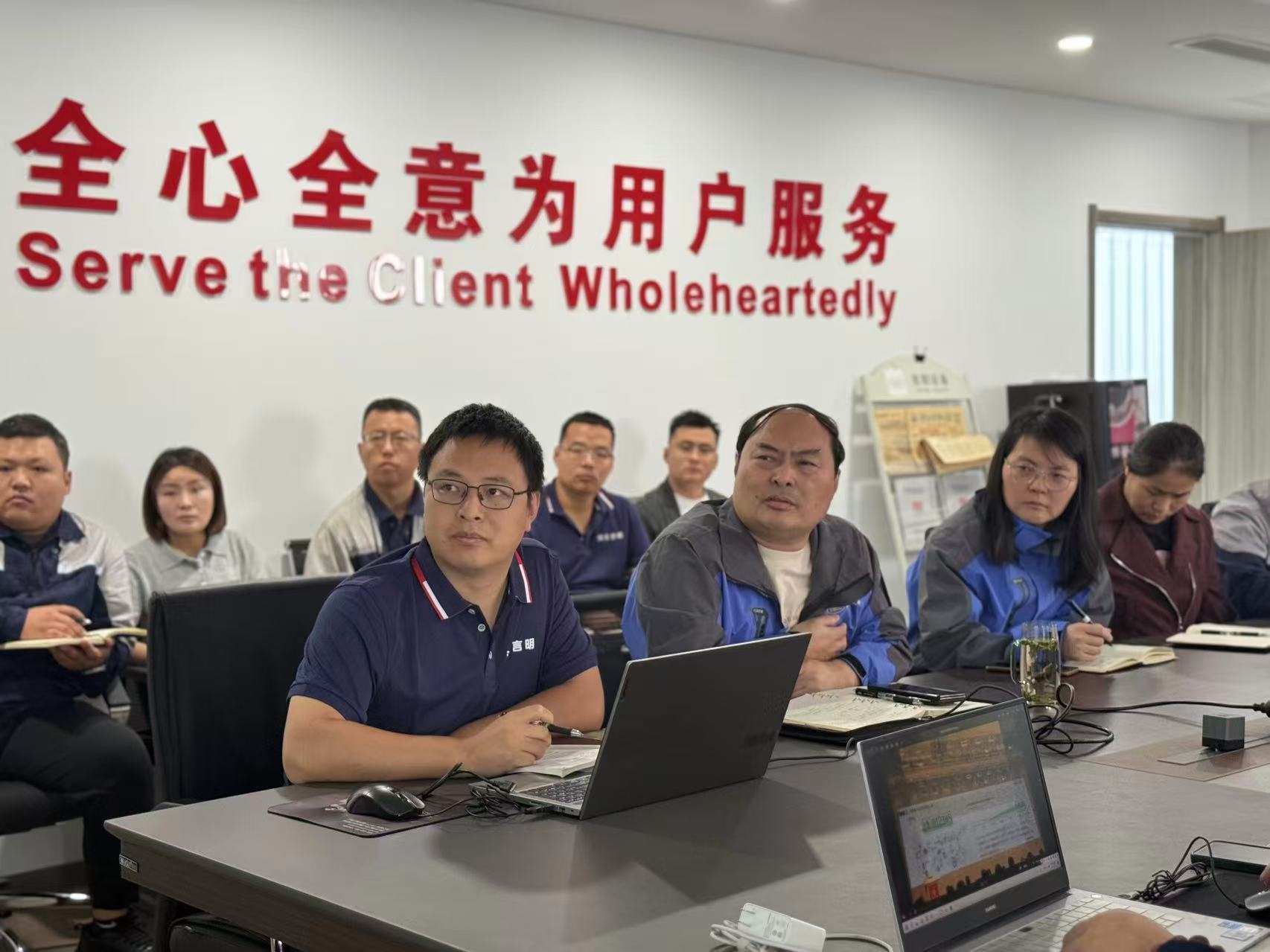 Benchmarking Advanced Practices to Strengthen Management! Yanming Equipment Deepens "Zero" Foreign Matter Initiative, Building a Solid Quality Defense Line Through Practical Details