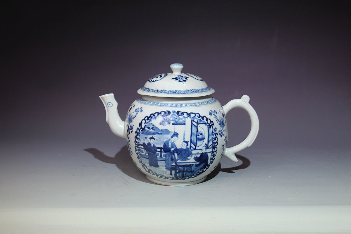 清代/青花开窗执壶/实用品/仕女图婴戏图/茶具/安定秀美灵活/