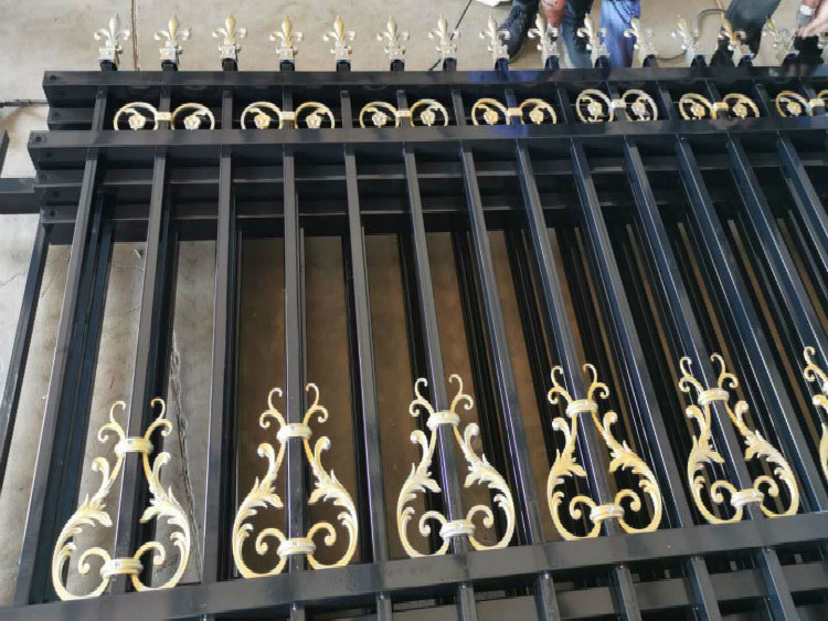 Fence installation of Beijing Shunyi Villa