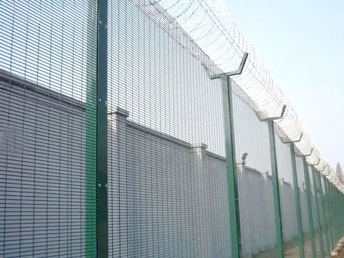 机场围栏