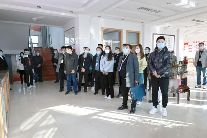    全省民營企業年輕一代黨員代表到集團參觀學習黨建工作