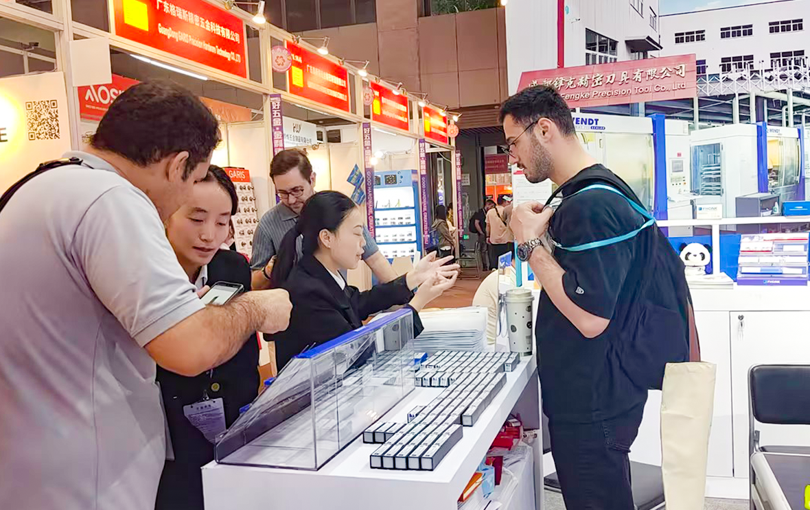 FHONK AT The 136th Canton Fair Day5