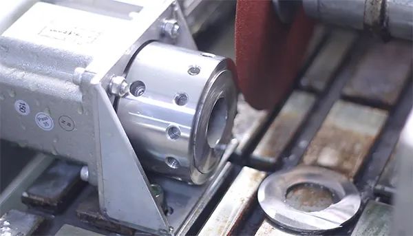 Whether metallographic inspection is accurate or not, sampling is the first step! Whether metallographic inspection is accurate or not, sampling is the first step!
