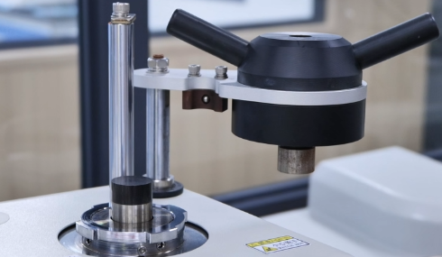 How can you secure your sample like this? Have you tried these mounting tips? How can you secure your sample like this? Have you tried these mounting tips?