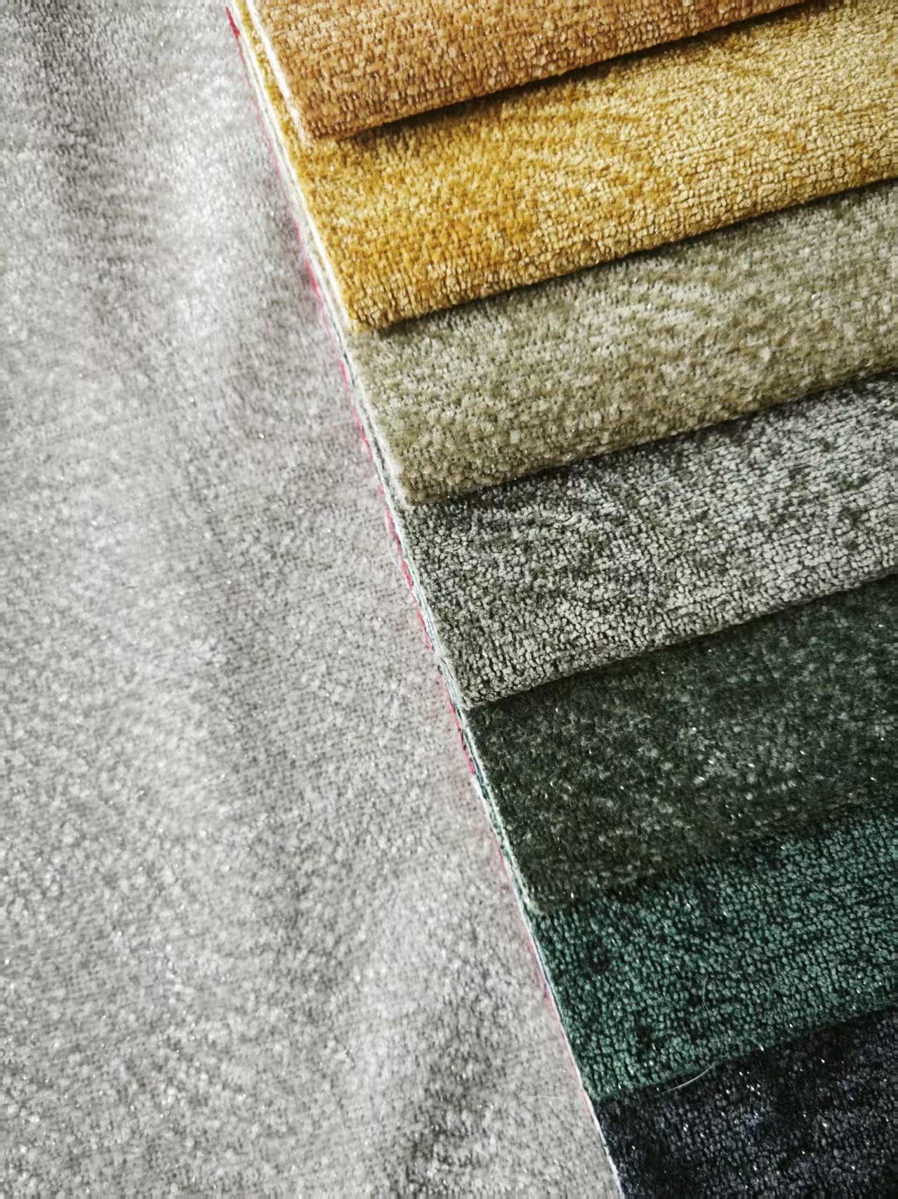 CFCH050951  Chenille