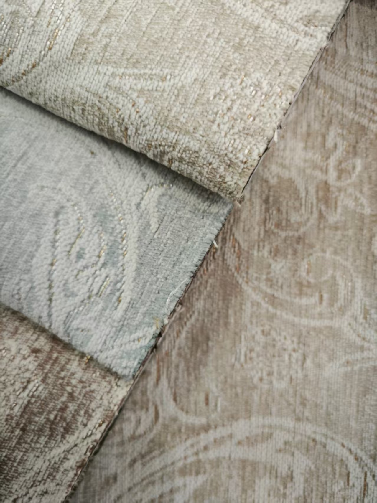 CFSM050788   chenille