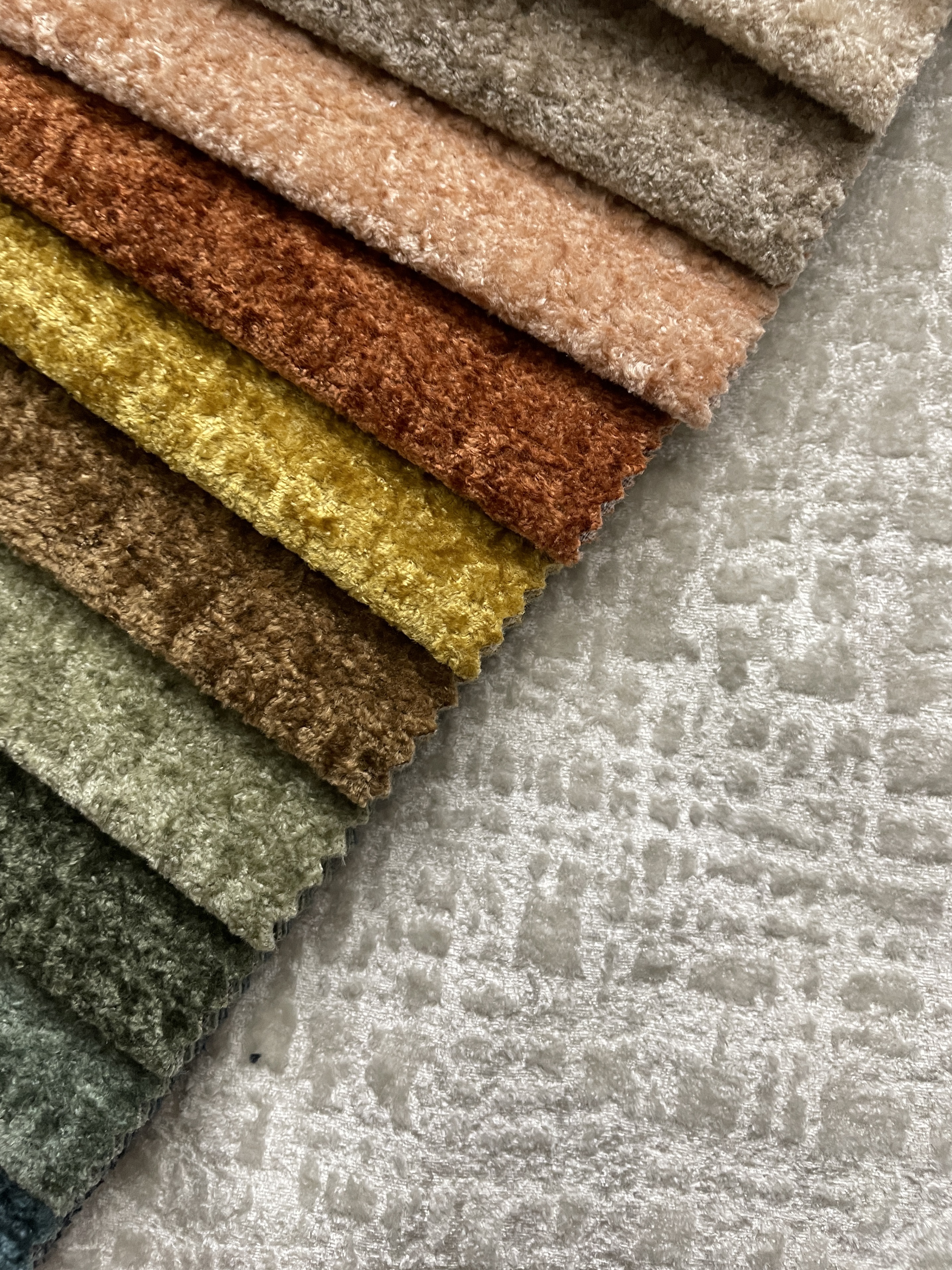 CFSM2483 Chenille