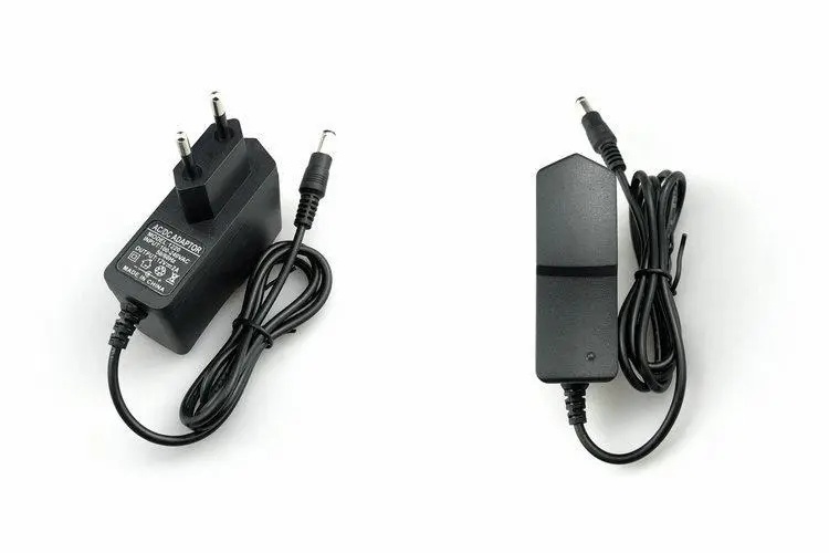 【應急充電器】手機應急充電器種類 手機應急充電器簡介