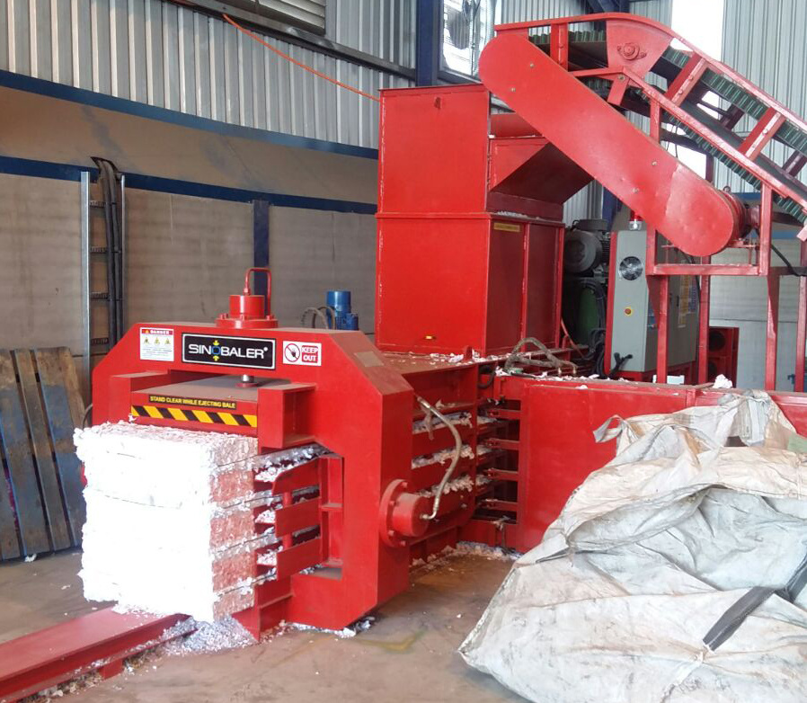 40-Ton Fully Automatic Baler from SINOBALER 40-Ton Fully Automatic Baler from SINOBALER