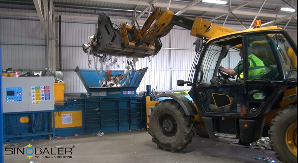 Automatic baler and dumper feeding_SINOBALER Automatic baler and dumper feeding_SINOBALER