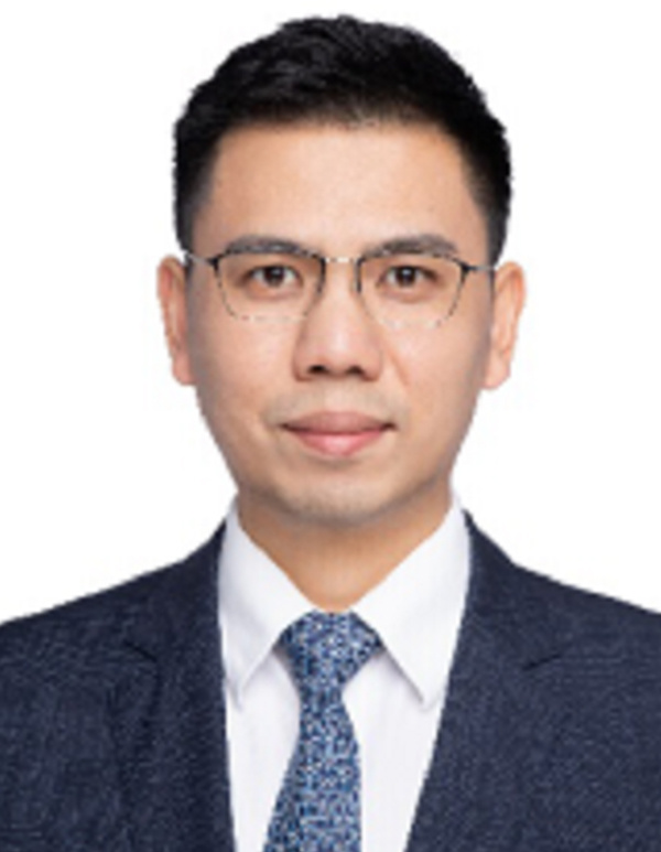 李晨