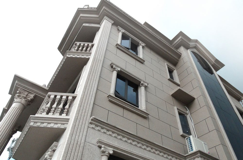 Luxury residence