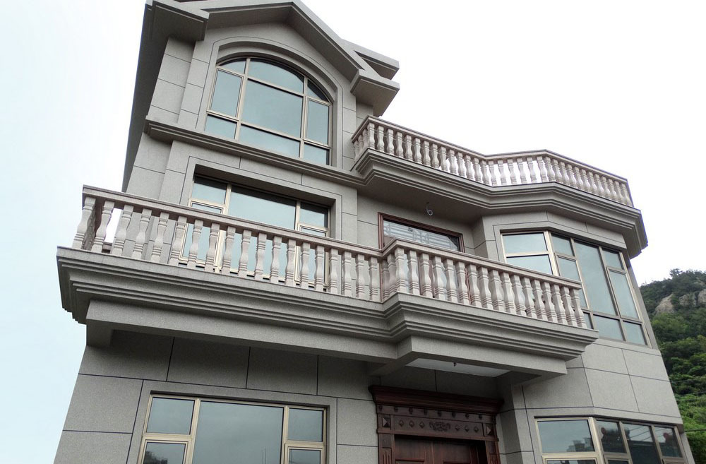 Luxury residence