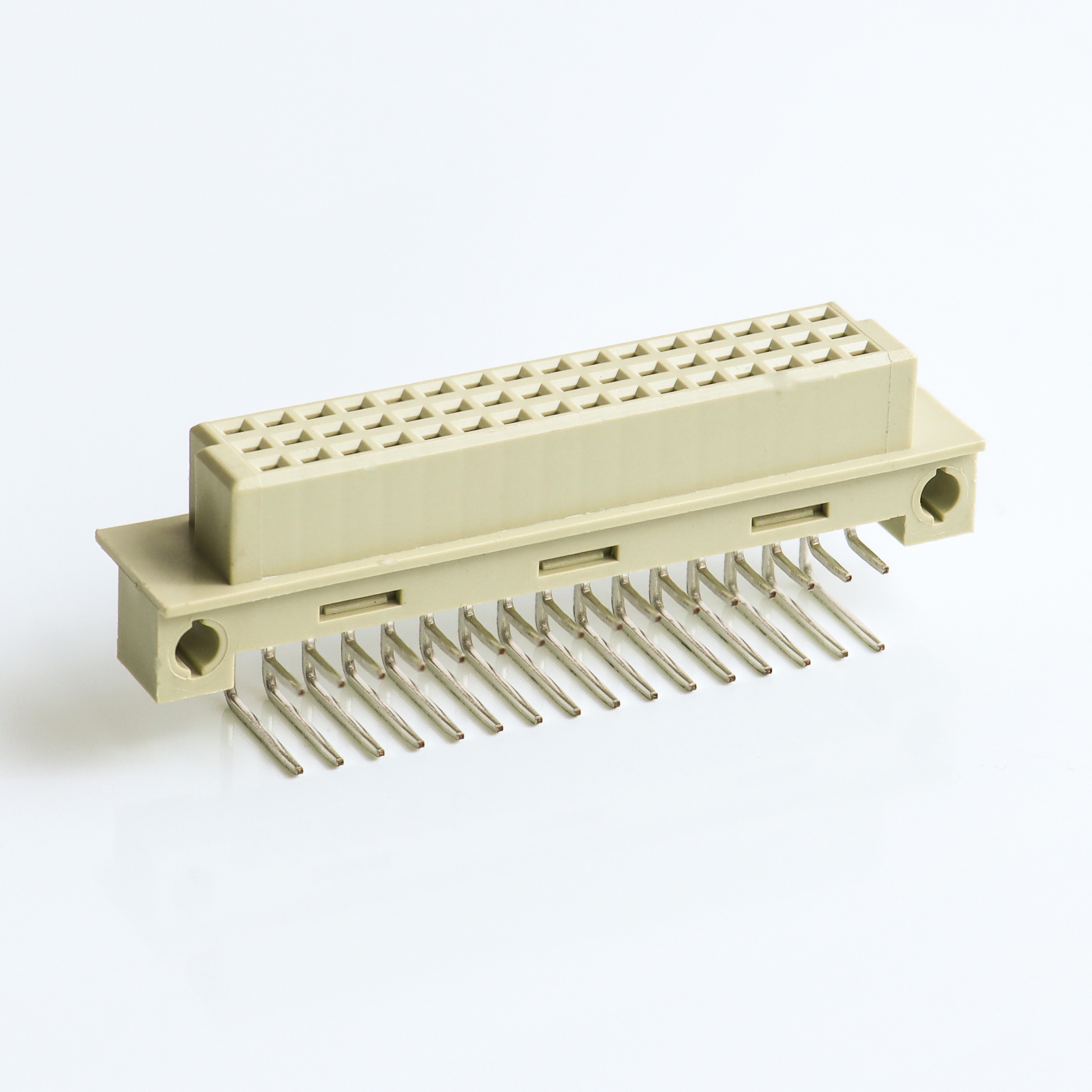 2.54mm DIN41612 三排90°母座30P-96P 中间空一排