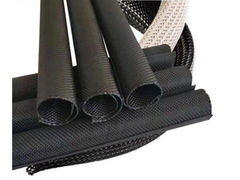 Self-winding textile sleeves