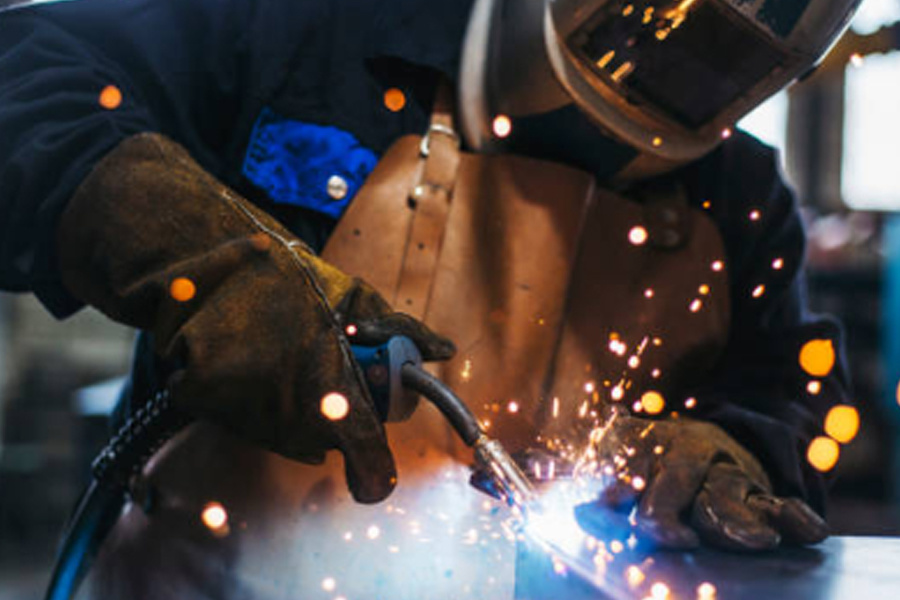 Traditional welding and new welding technology