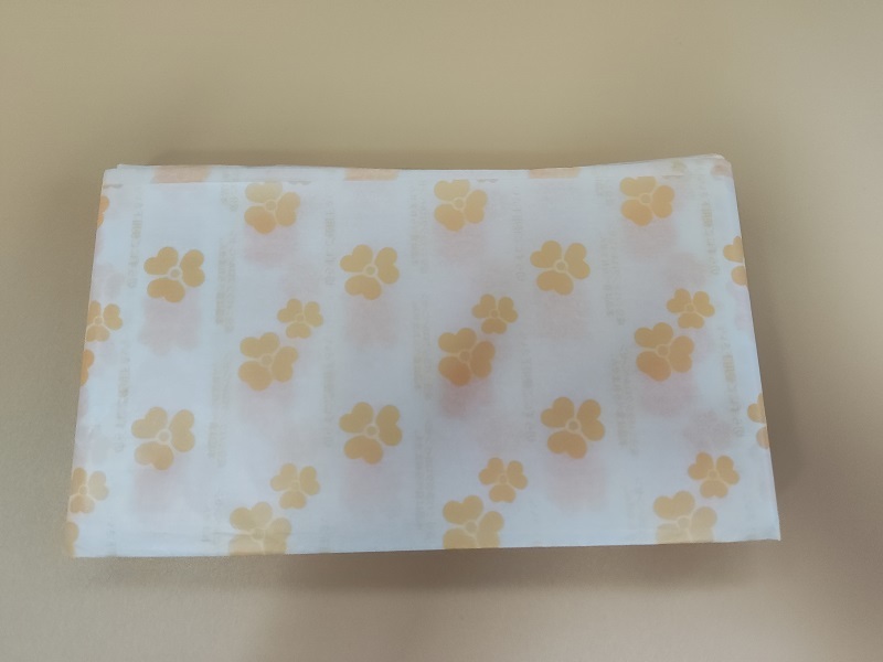 disposable tablecloth-2.jpg