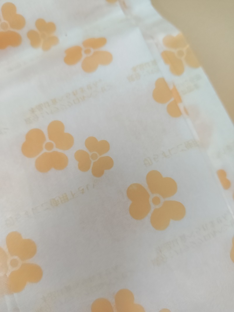 disposable tablecloth-3.jpg