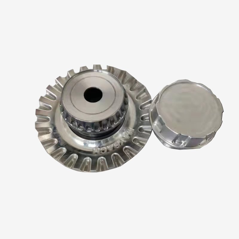 Aluminum wheel hub cover