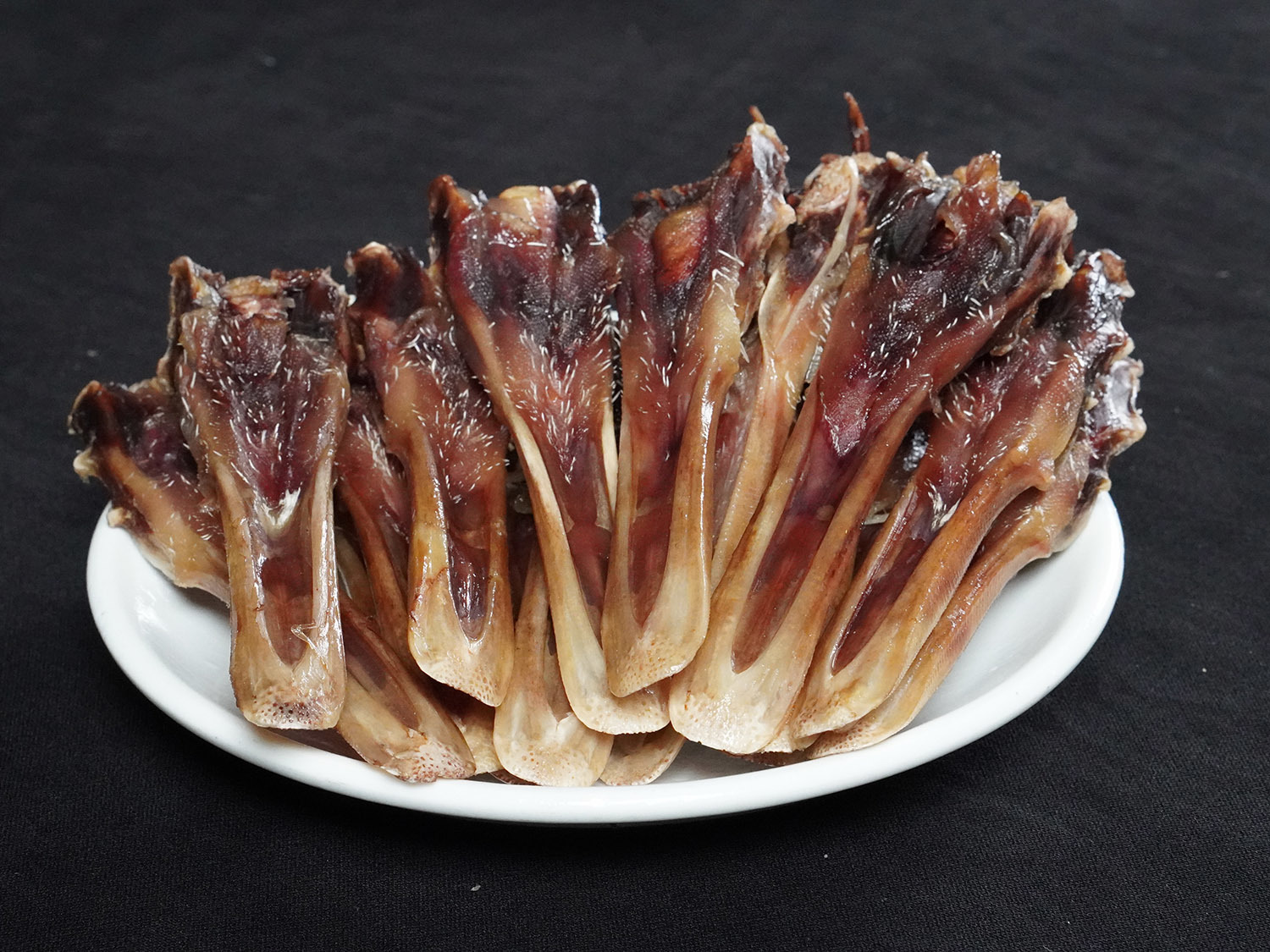 独特口味：板鸭深加工中腊味的魅力