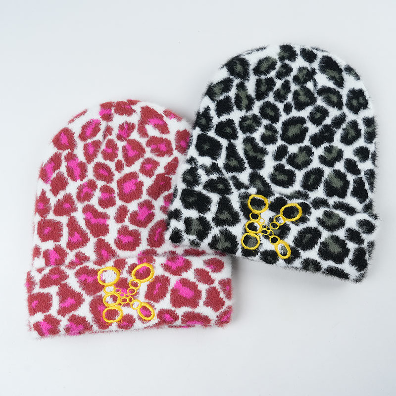 Hats as Accessories in Daily Outfits: Refresh Your Look with One Hat