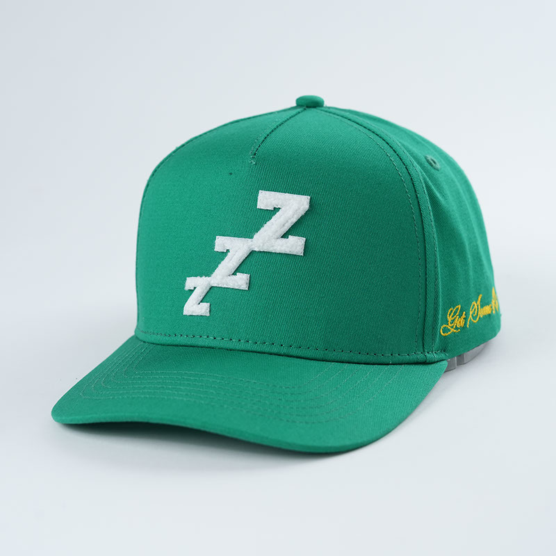 Gorra de béisbol deportiva ligera con bordado personalizado Yukaihe